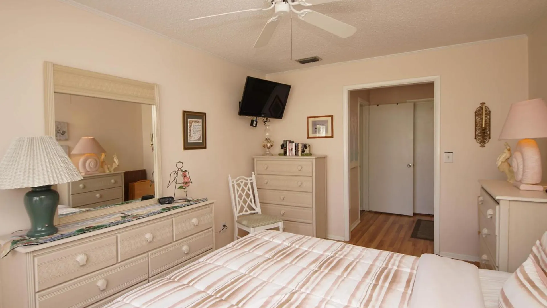 Sandpiper Cove Unit1064 Destin